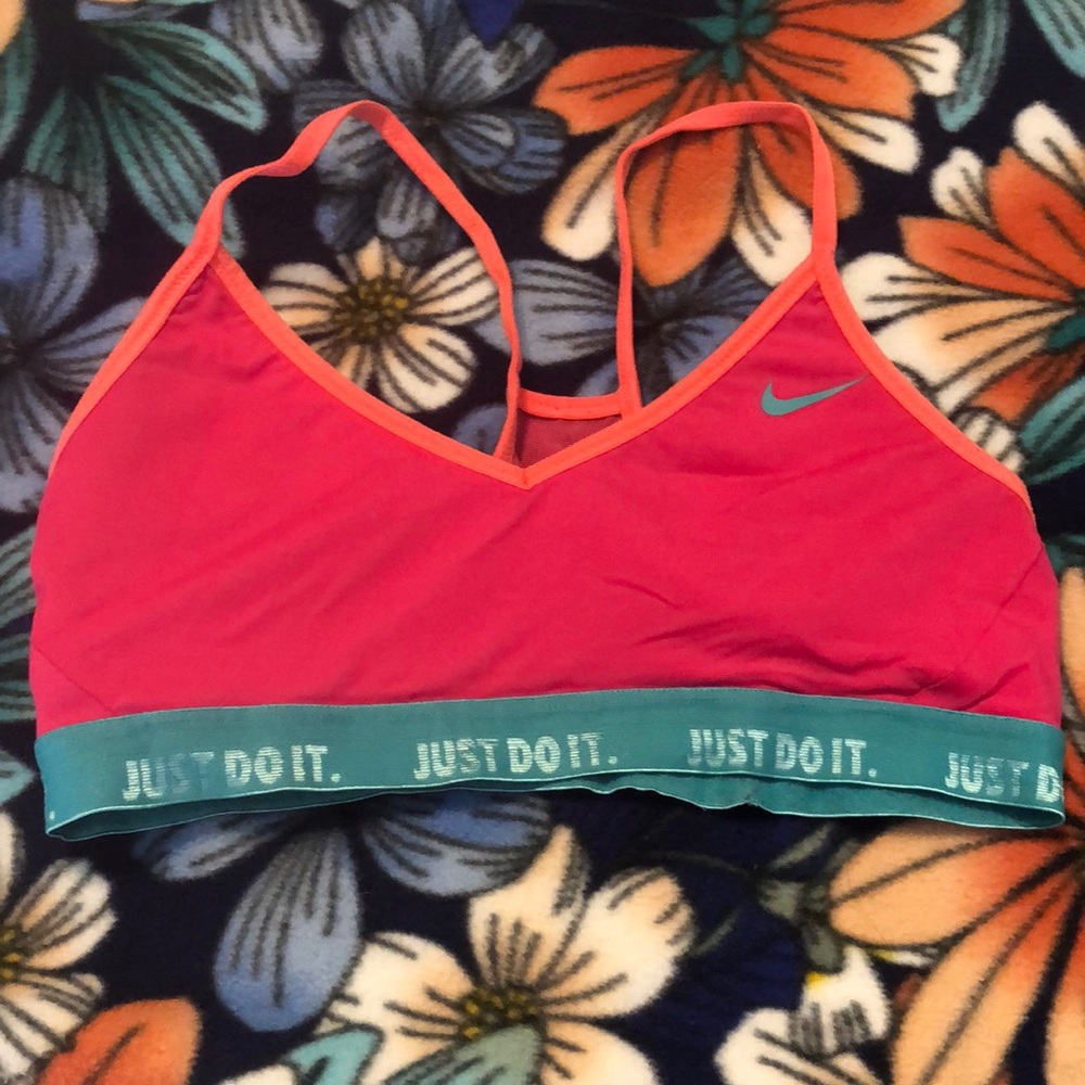 Nike sports bra